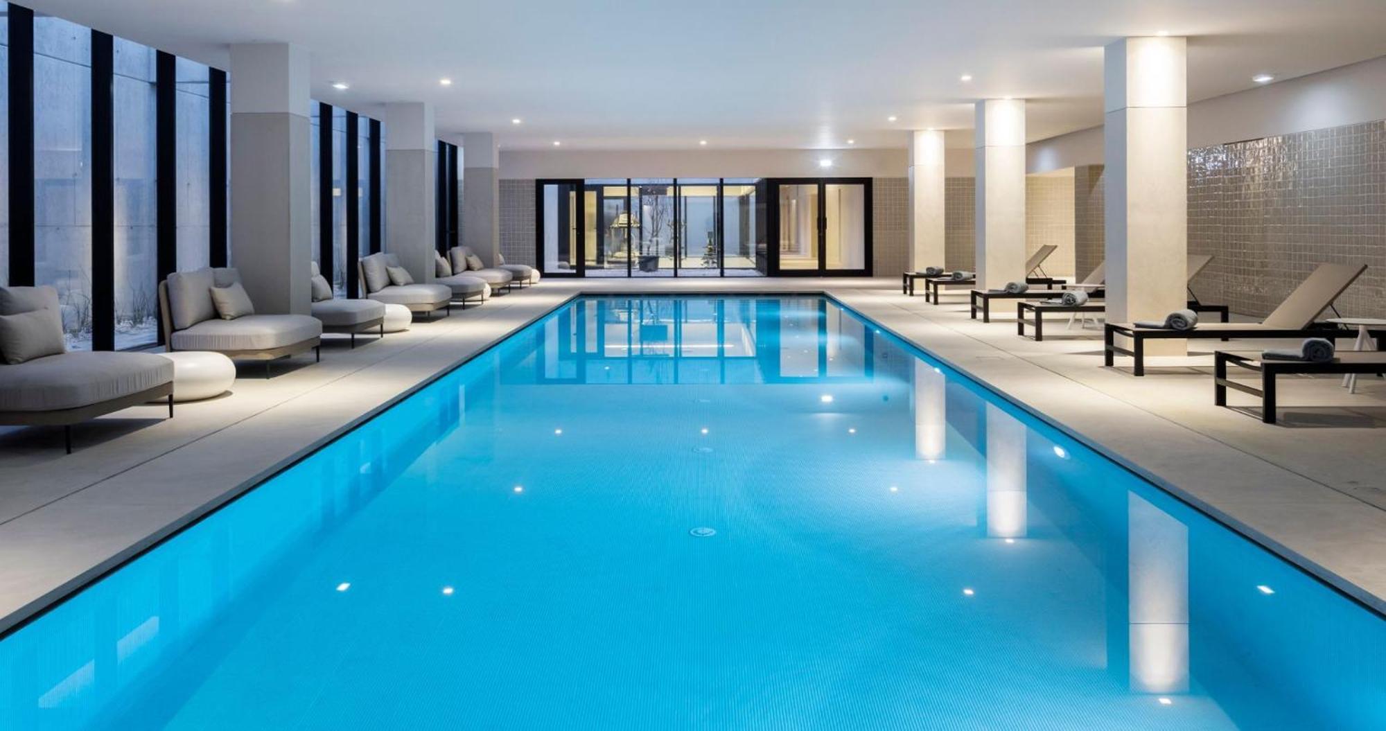 Montebelo Vista Alegre Ilhavo Hotel ภายนอก รูปภาพ The pool at The Dorchester