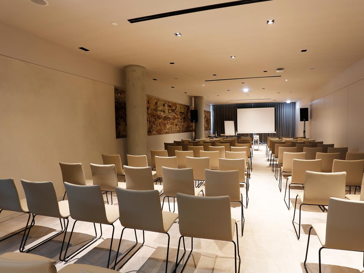 Montebelo Vista Alegre Ilhavo Hotel ภายนอก รูปภาพ The auditorium